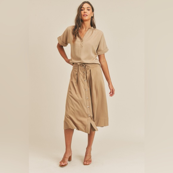 Mable Dresses & Skirts - MABLE Short Sleeve Top and Button Down Midi Skirt Set